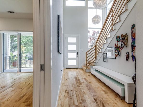 1328  Madeline Place  B, Fort Worth Texas 76107