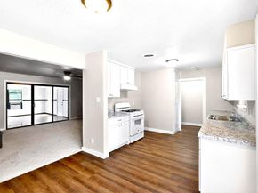 3517  Wicklow Court , Fort Worth Texas 76116