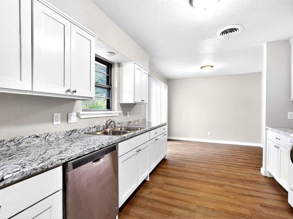 3517  Wicklow Court , Fort Worth Texas 76116
