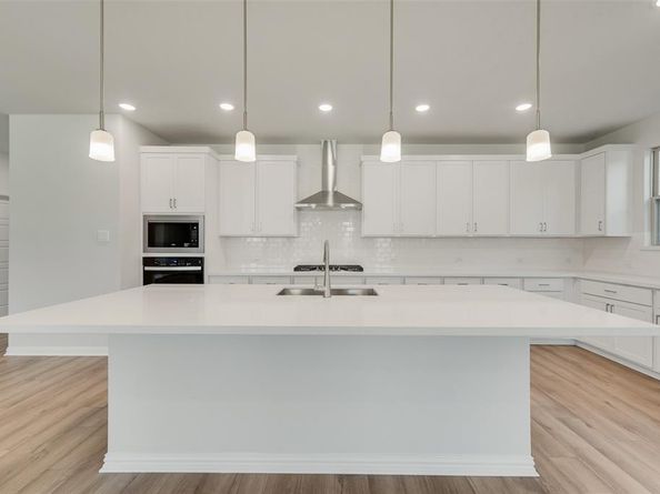 2213  Corbera Court , Little Elm Texas 75068
