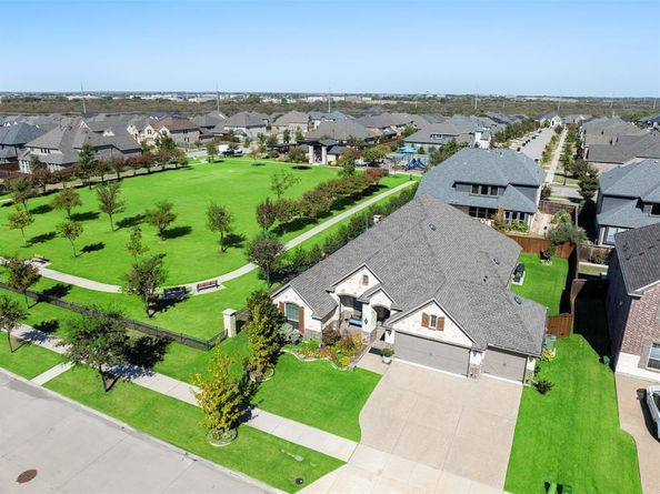 404  Timber Creek Lane , Frisco Texas 75033