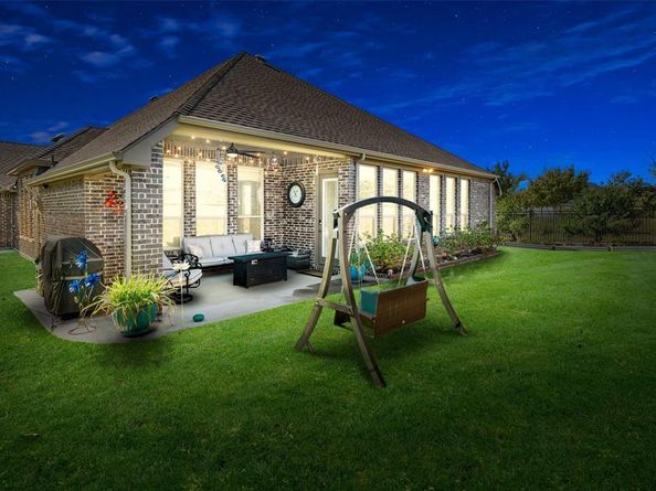 404  Timber Creek Lane , Frisco Texas 75033