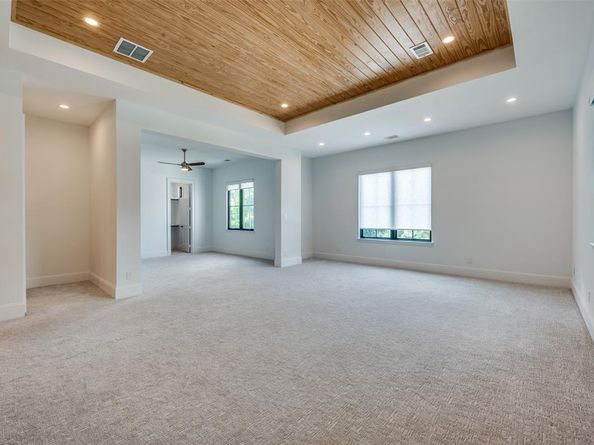 3766  Rockdale Drive , Dallas Texas 75220