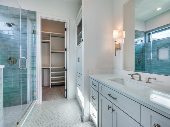 3766  Rockdale Drive , Dallas Texas 75220