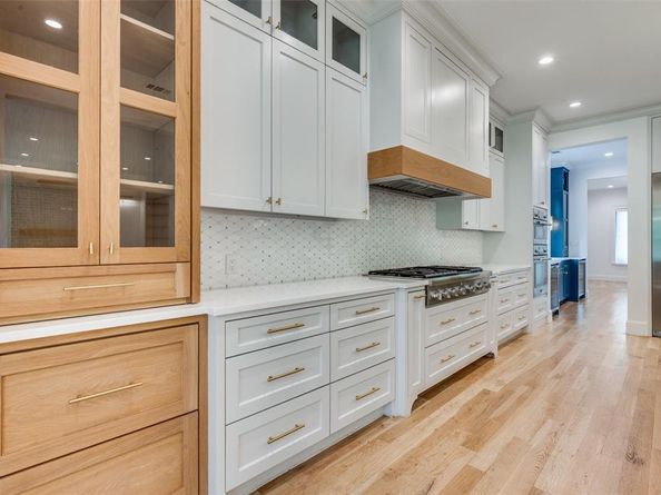 3766  Rockdale Drive , Dallas Texas 75220