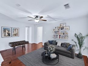 3521  Apple Valley Way , Dallas Texas 75227