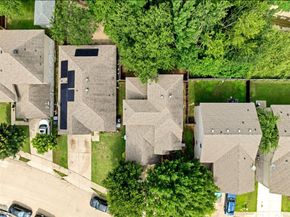 3521  Apple Valley Way , Dallas Texas 75227