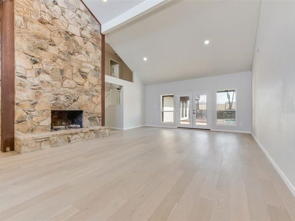 1614  Caddys Circle , Garland Texas 75043