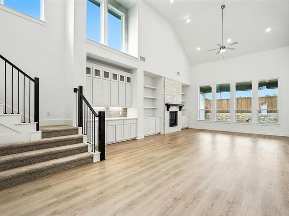 2352  Flora Drive , McLendon Chisholm Texas 75032