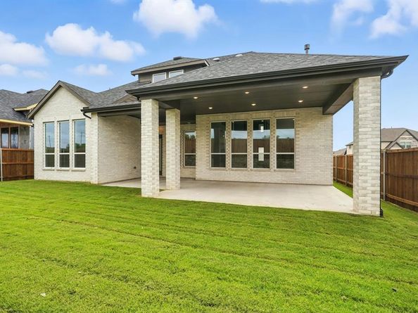 2352  Flora Drive , McLendon Chisholm Texas 75032