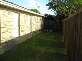 901  Freestone Court , Arlington Texas 76017