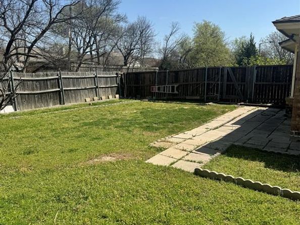 901  Freestone Court , Arlington Texas 76017