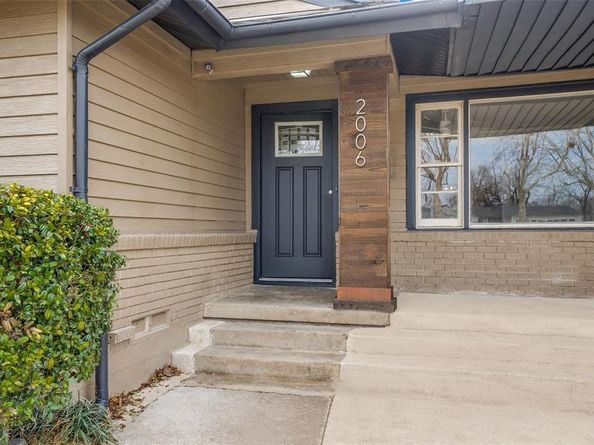 2006  Berkley Avenue , Dallas Texas 75224