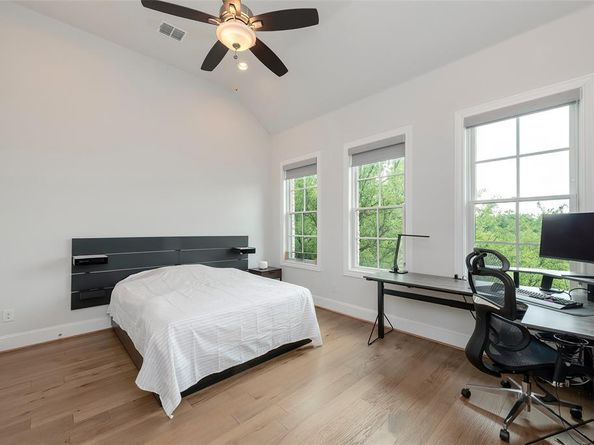 4094  Runyon Road , Addison Texas 75001