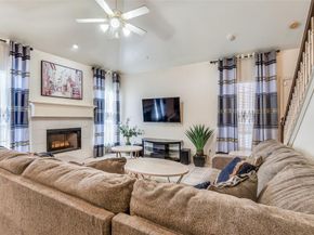 2839  Meadow Way Lane , Dallas Texas 75228