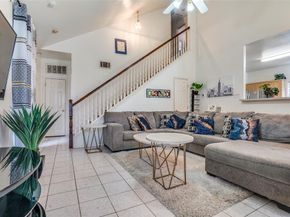 2839  Meadow Way Lane , Dallas Texas 75228