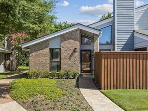 17490  Meandering Way  2503, Dallas Texas 75252
