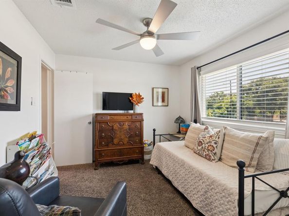 17490  Meandering Way  2503, Dallas Texas 75252