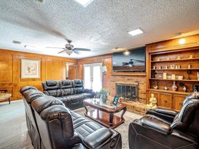 1127  Willow Creek Drive , Lancaster Texas 75146