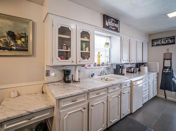 1127  Willow Creek Drive , Lancaster Texas 75146
