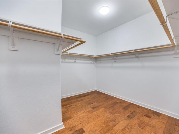 8702  San Fernando Way , Dallas Texas 75218