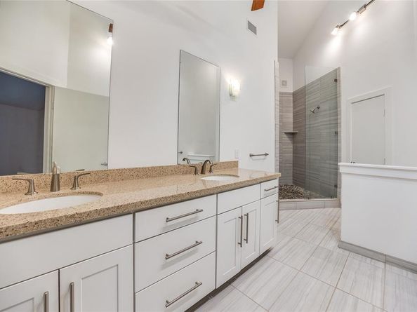8702  San Fernando Way , Dallas Texas 75218