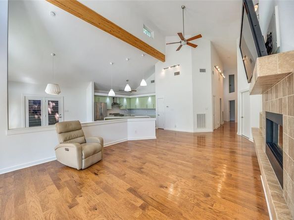8702  San Fernando Way , Dallas Texas 75218