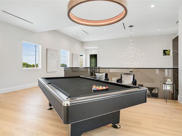 5510  Caladium Drive , Dallas Texas 75230