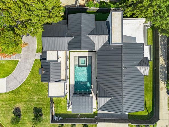 5510  Caladium Drive , Dallas Texas 75230