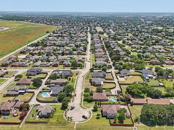 801  Lakedale Court , Mesquite Texas 75181