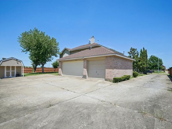 801  Lakedale Court , Mesquite Texas 75181