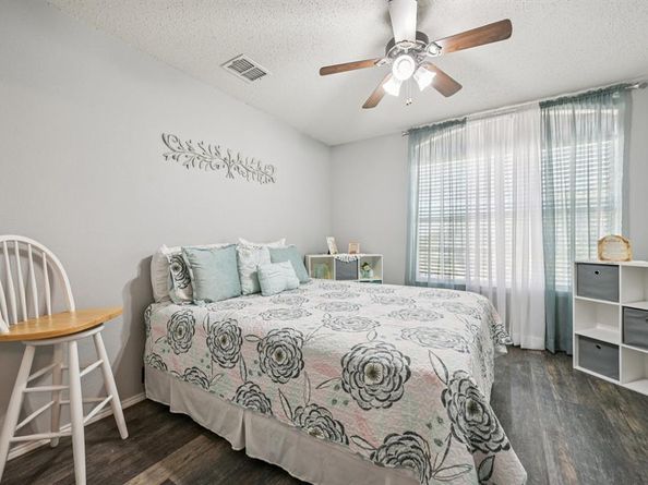 801  Lakedale Court , Mesquite Texas 75181
