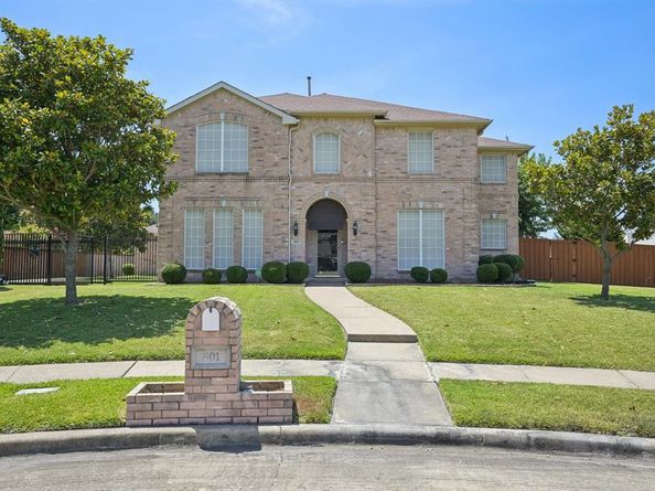 801  Lakedale Court , Mesquite Texas 75181