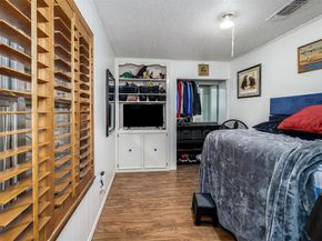 5013  South Drive , Fort Worth Texas 76132