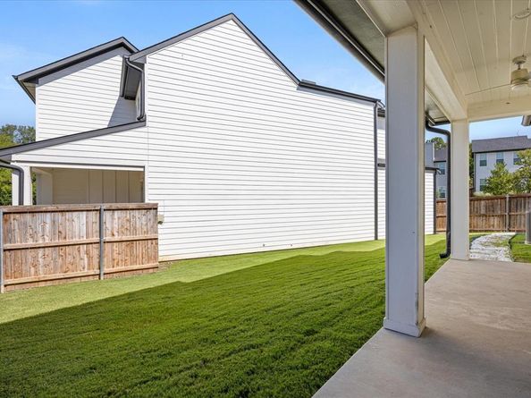 2125  Bird Street , Fort Worth Texas 76111