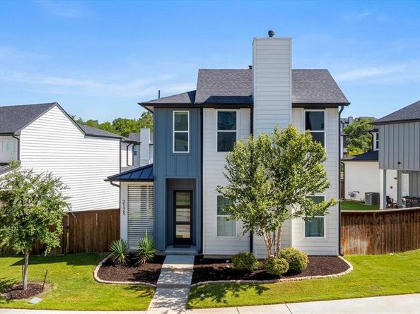 2125  Bird Street , Fort Worth Texas 76111