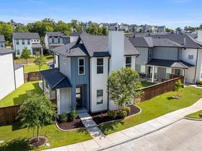 2125  Bird Street , Fort Worth Texas 76111