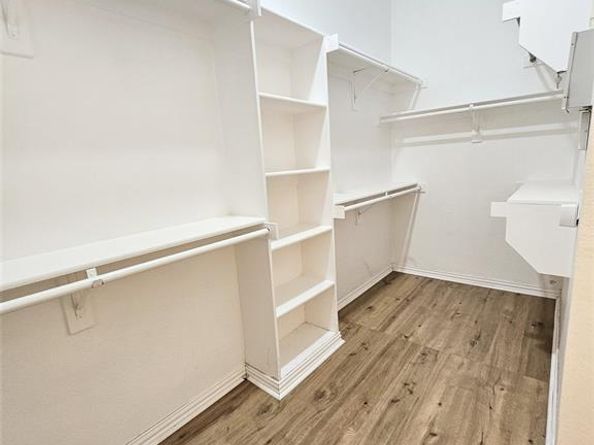 1412  Meadow Drive , Irving Texas 75063