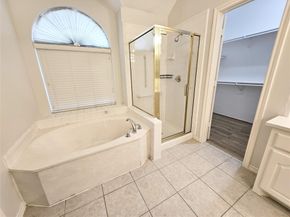 1412  Meadow Drive , Irving Texas 75063