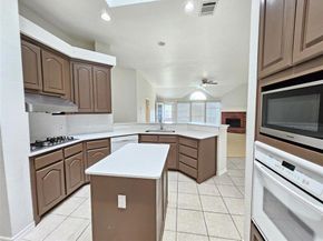 1412  Meadow Drive , Irving Texas 75063
