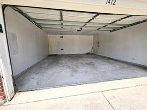 1412  Meadow Drive , Irving Texas 75063