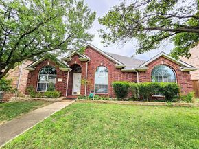 1412  Meadow Drive , Irving Texas 75063