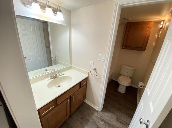9831  Walnut Street  P208, Dallas Texas 75243