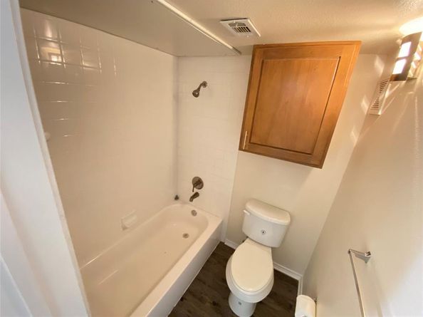 9831  Walnut Street  P208, Dallas Texas 75243