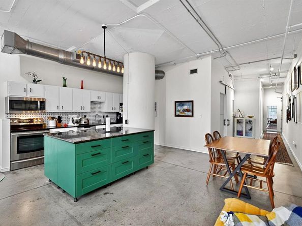 1122  Jackson Street  209, Dallas Texas 75202