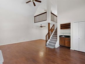 100  Shinoak Valley , Irving Texas 75063