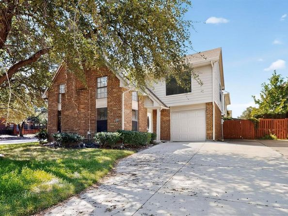 100  Shinoak Valley , Irving Texas 75063