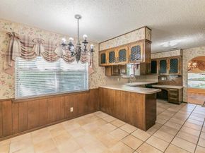 1713  Venetian Circle , Arlington Texas 76013