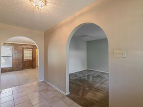 1713  Venetian Circle , Arlington Texas 76013