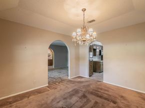 1713  Venetian Circle , Arlington Texas 76013